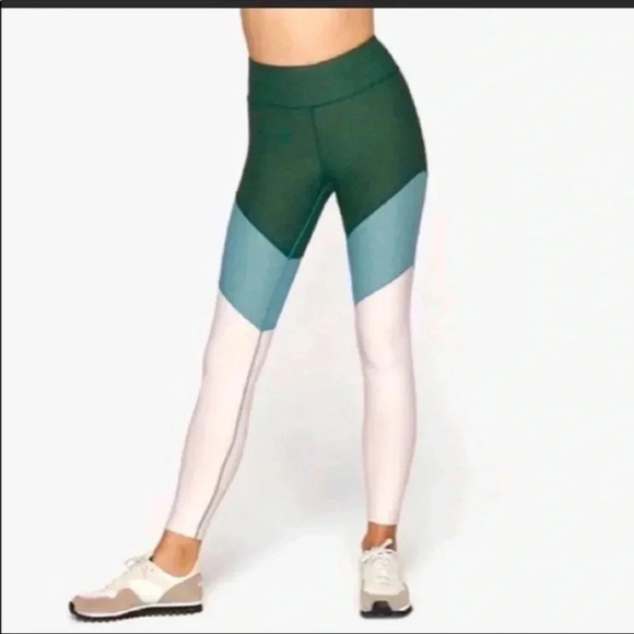 Outdoor Voices 7/8 Spring Hunter/Slate Ballet leggings, size small - Picture 3 of 10